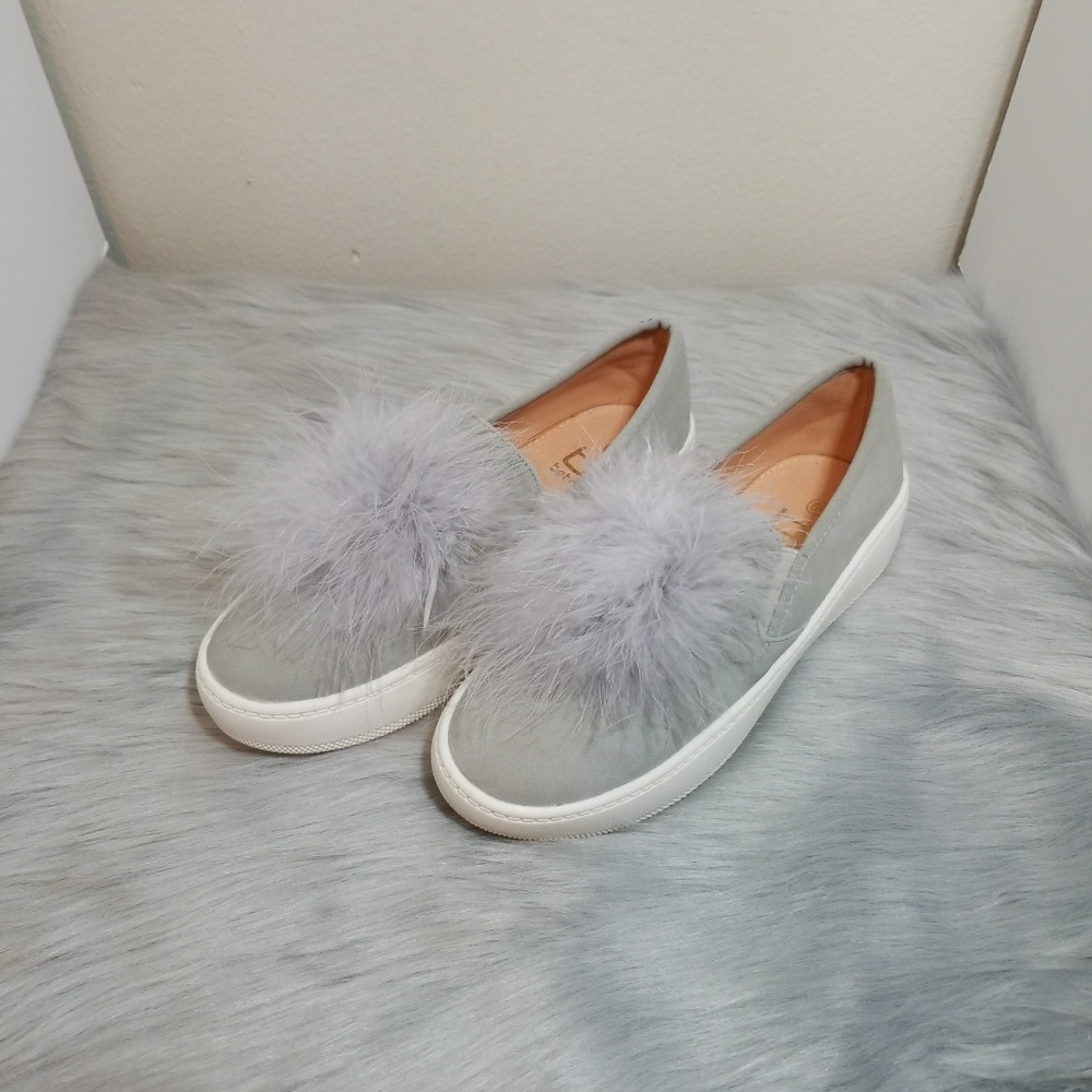 Betani 3 Feathered Pom Pom Slip On Sneaker